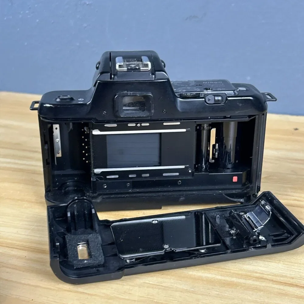 Nikon N4004s F401 35mm Film Camera body Only Not Working Parts, Repair KE #13